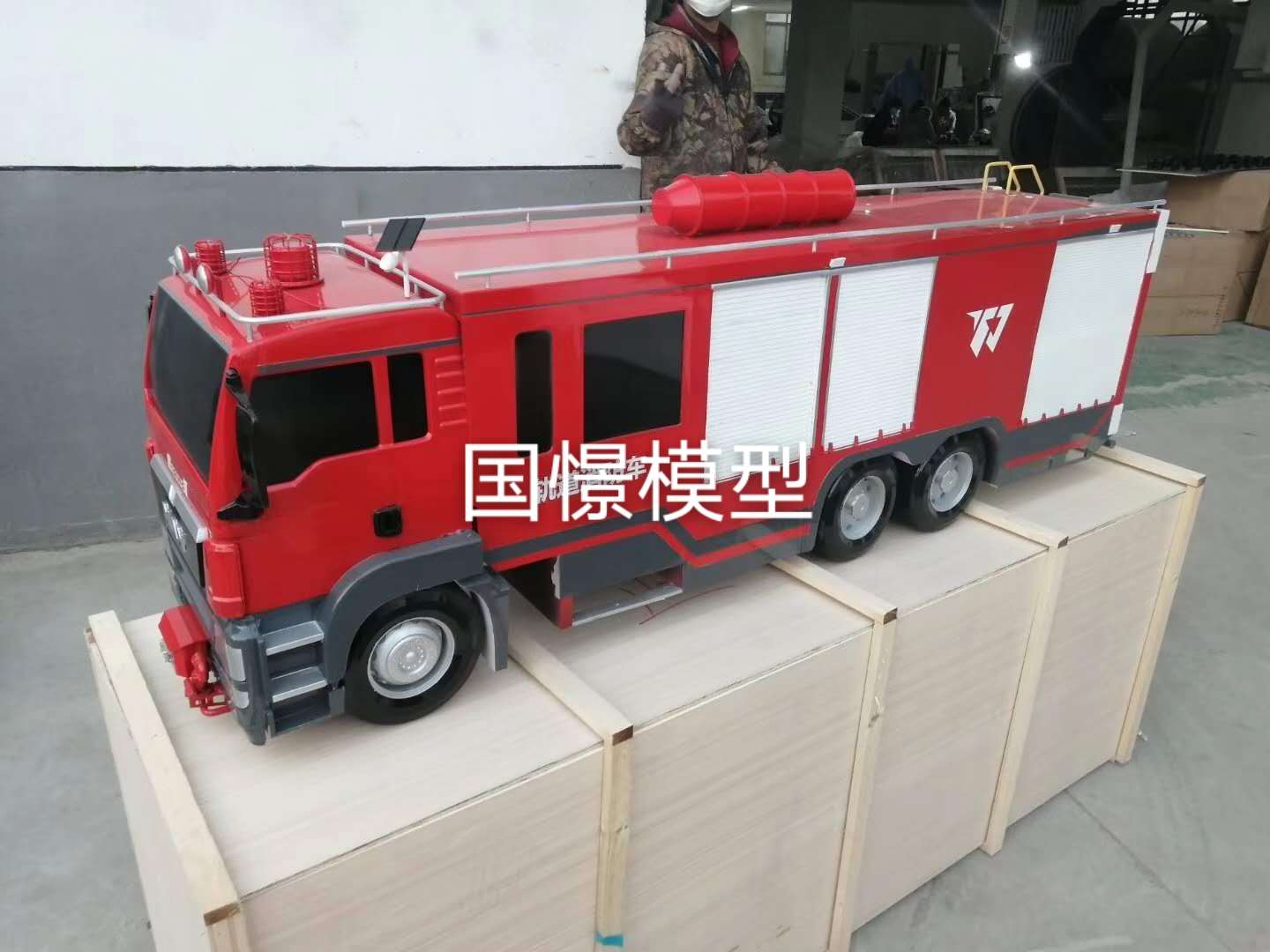 宜昌车展车模